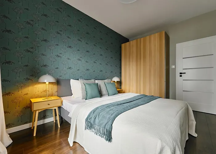 Cracow Palm Apartment